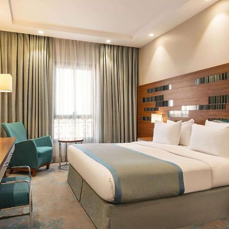 Ramada By Wyndham Makkah Zad Al Rawda Mecca Exterior foto
