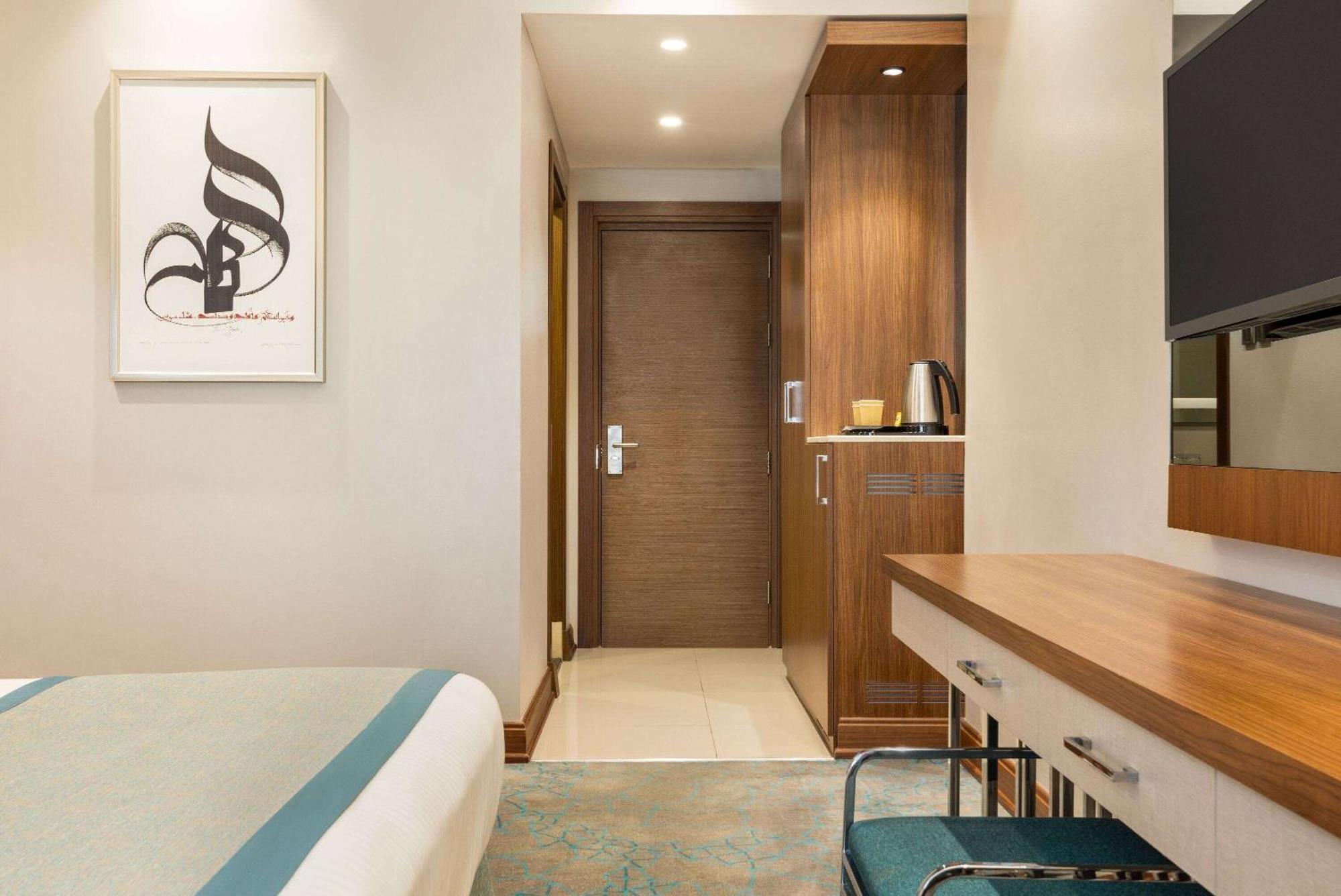 Ramada By Wyndham Makkah Zad Al Rawda Mecca Exterior foto